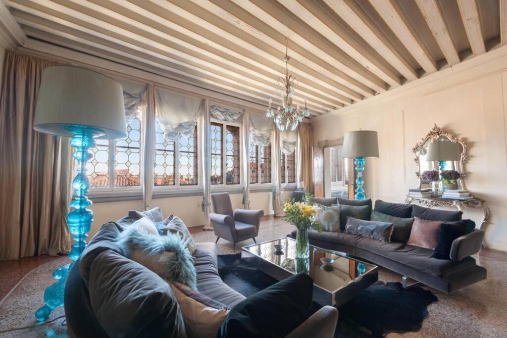Ca' Erizzo Dream Apartment, Spectacular Views From The Amazing Terrace! Apartment Venedig