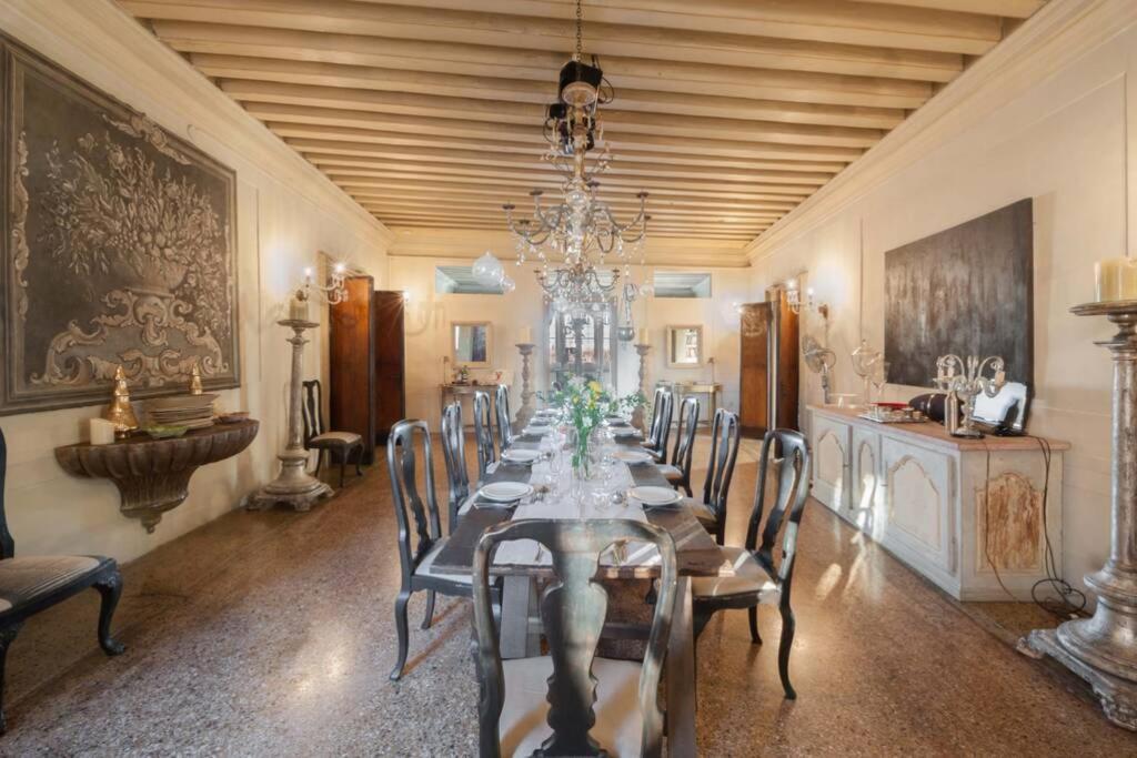 Ca' Erizzo Dream Apartment, Spectacular Views From The Amazing Terrace! Apartment
