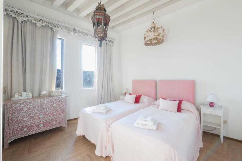 Apartment Ca' Erizzo Dream Apartment, Spectacular Views From The Amazing Terrace! Venedig