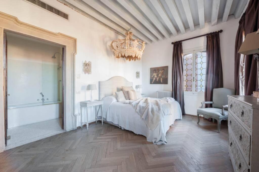 Ca' Erizzo Dream Apartment, Spectacular Views From The Amazing Terrace! * Venedig